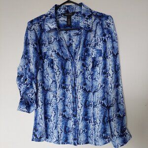 White House Black Market 100% Silk Size 6 Blue& Black Snakeskin Print Blouse